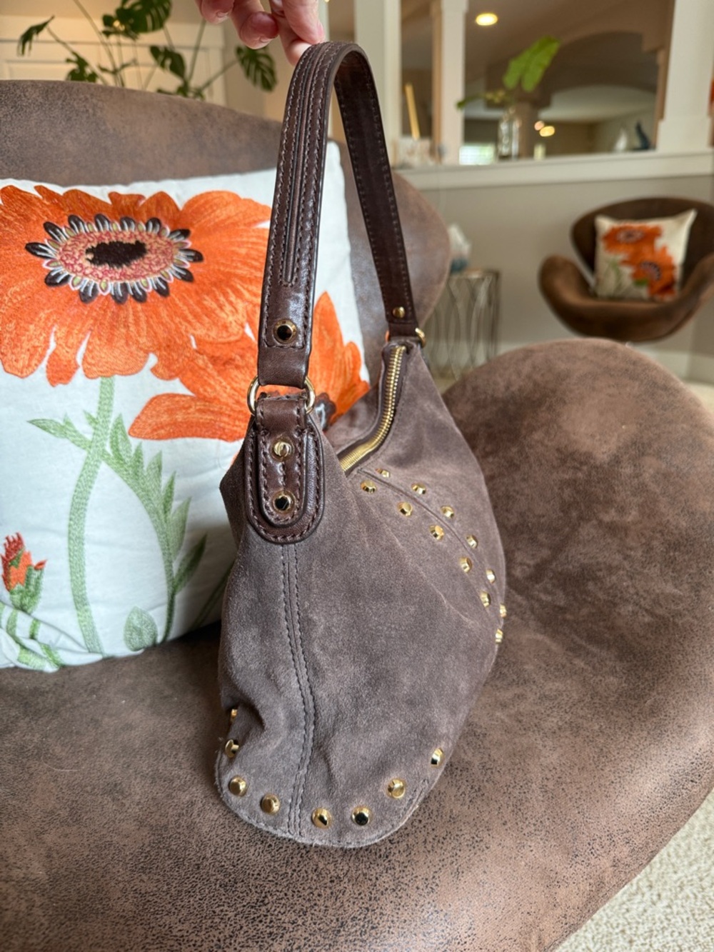 MICHAEL KORS SUEDE BAG - Picture 5 of 15